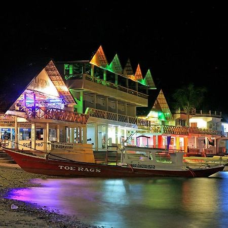Lalaguna Beach Club And Dive Centre Puerto Galera Exterior foto